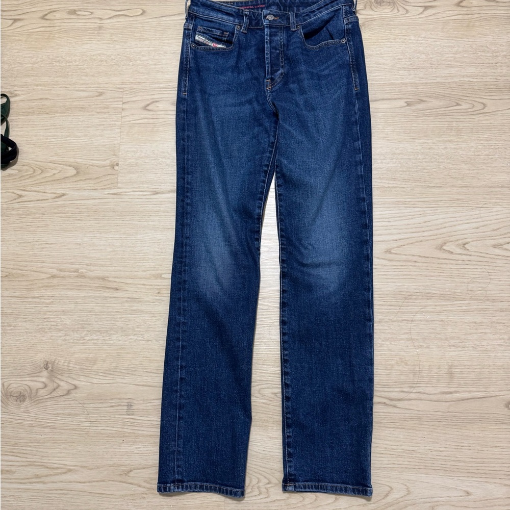 Diesel Women's Low Rise Straight Leg Jeans - Dark Blue